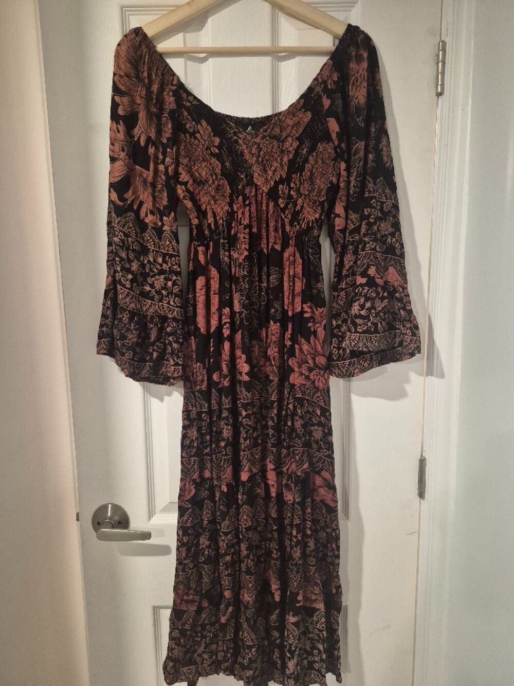 Stunning fall dress